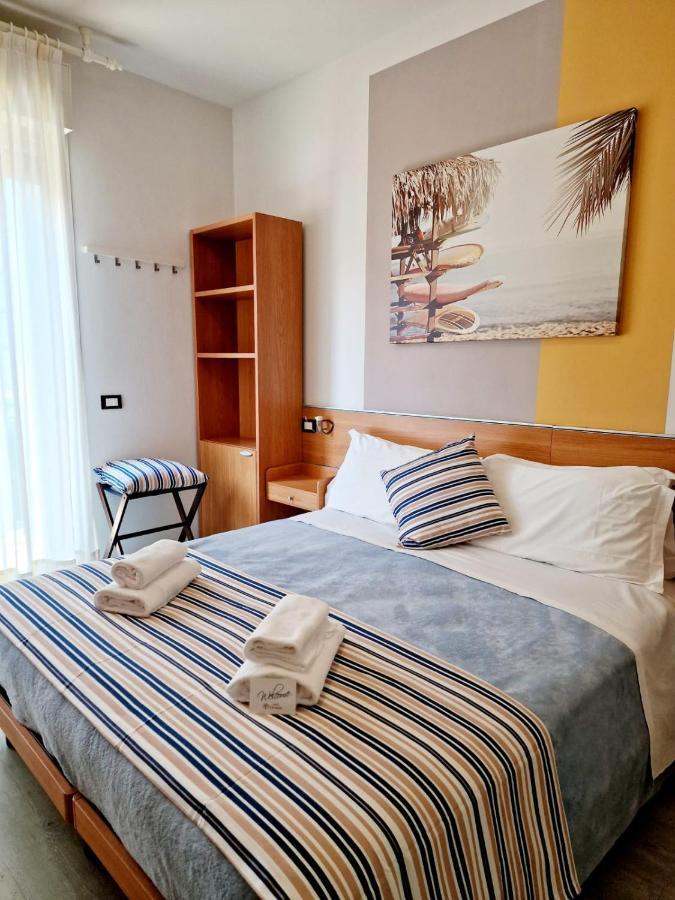 Hotel Orchidea Lignano Sabbiadoro Eksteriør bilde