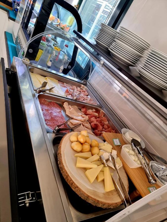 Hotel Orchidea Lignano Sabbiadoro Eksteriør bilde
