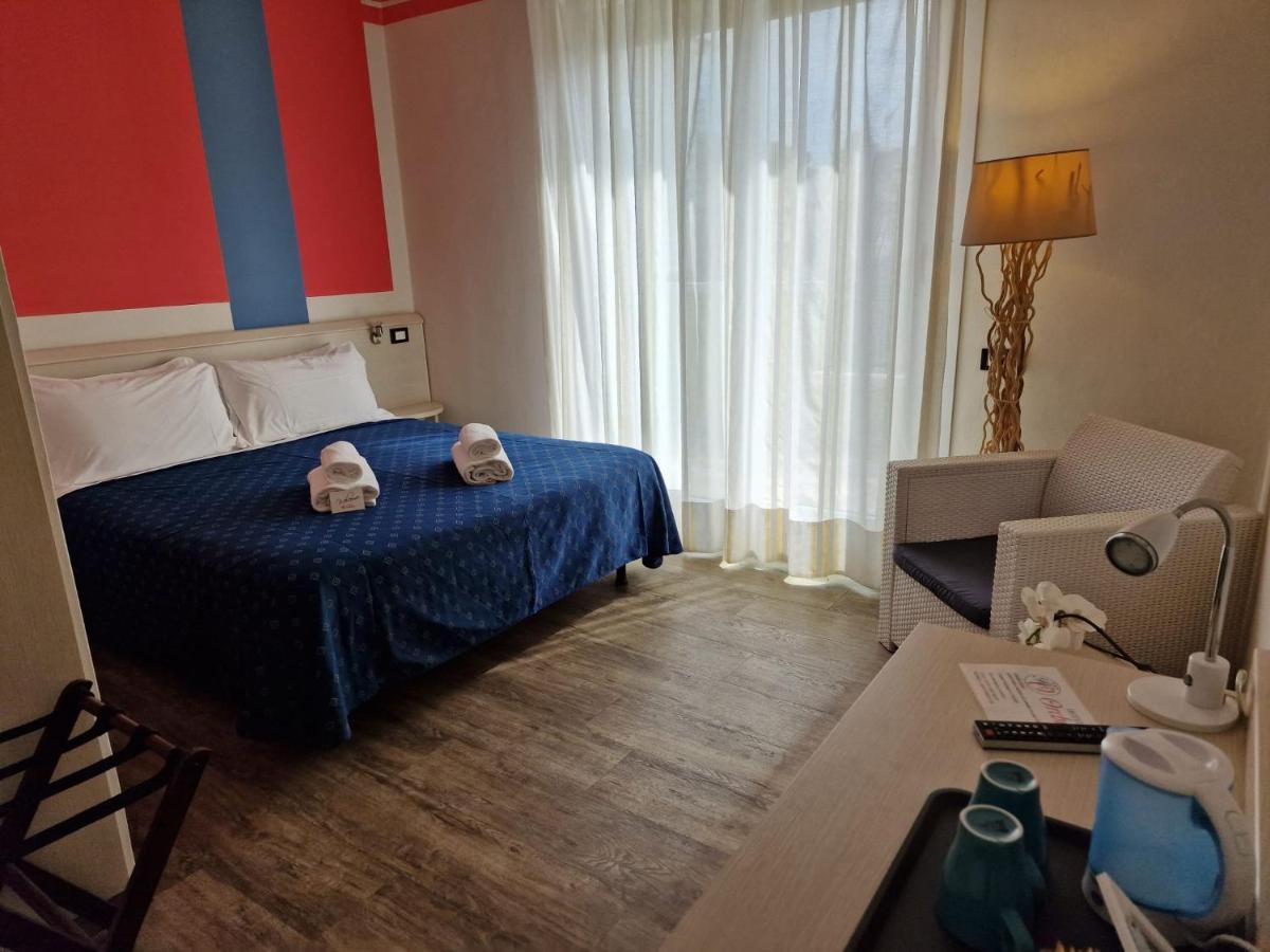 Hotel Orchidea Lignano Sabbiadoro Eksteriør bilde